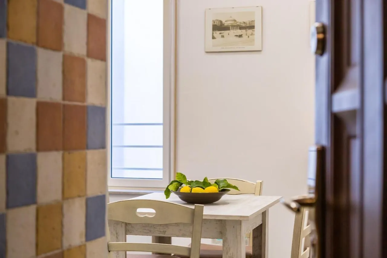 Gelso Complex Studios And Flat By Napoliapartments 0*, Napoli