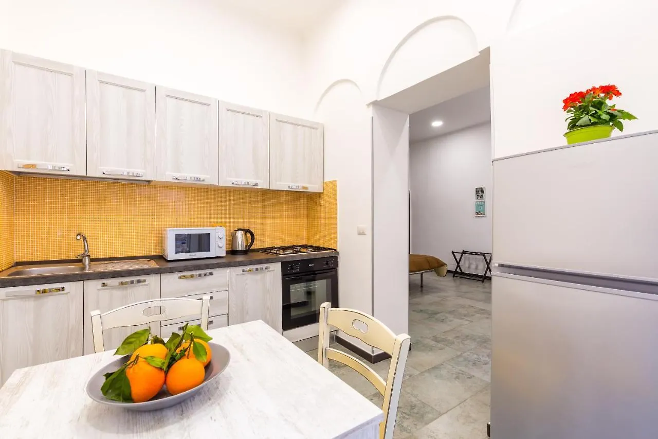 Apartment Gelso Complex Studios And Flat By Napoliapartments Italy